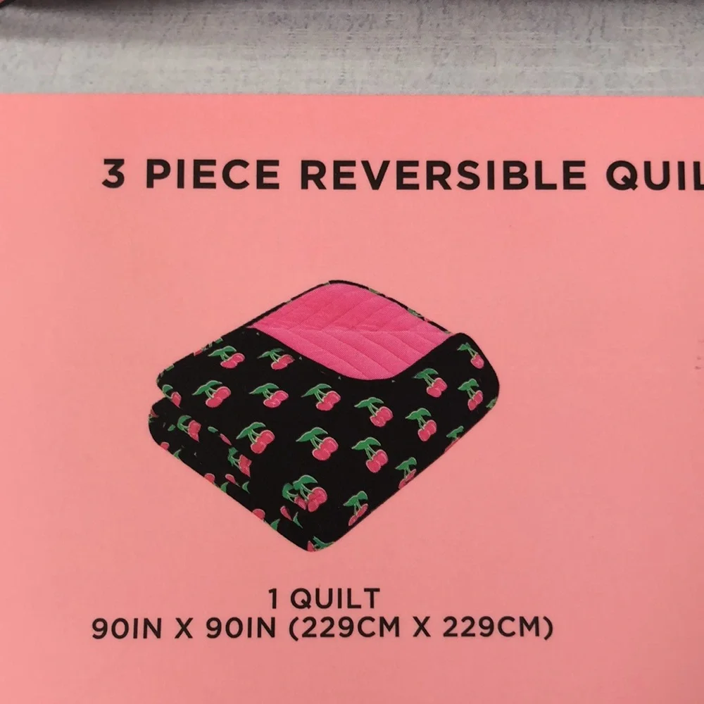 🍒 NWT Juicy Couture Cherry Full/Queen 3 Piece Reversible Quilt Set